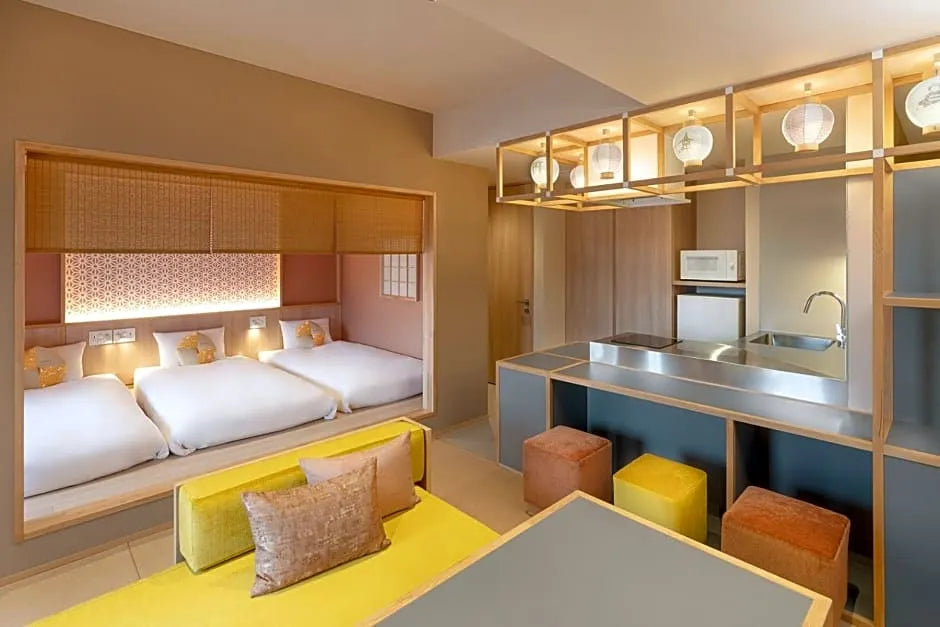 Triple CHANOMA room with kitchen | 3 single beds and 3 sofa beds