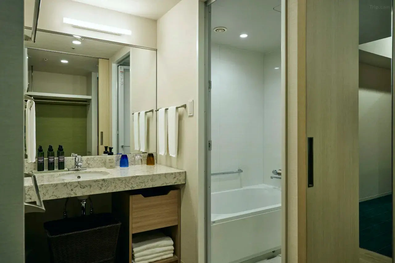 Superior with Gorogoro Beds | 2 single beds and 2 sofa beds