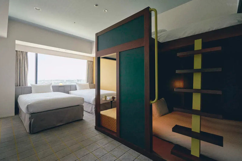 Superior Family | 2 single beds and 1 bunk bed